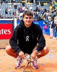 开云登录入口地址-盘点首轮男单出局球员，名将众多，爆冷不如去年！