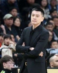 开云登录入口地址-曝杨鸣卸任！辽宁男篮完成换帅，乌戈走马上任，冲击季后赛
