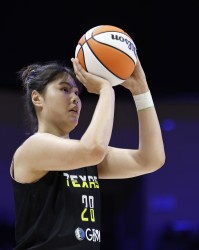 李月汝：希望我能继续保持命中手感 为球队带来更多的胜利