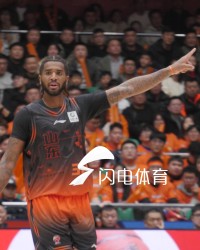 开云登录入口地址-CBA最新积分榜：上海登顶辽粤恩怨再续 山东高速稳坐前四