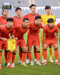 津媒：国足防守低迷&amp;进攻也难组织，两连败0进球还不如中国香港队