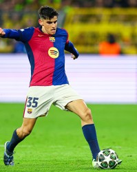 世体：弗里克将用杰拉德-马丁或托伦茨顶替受伤的巴尔德